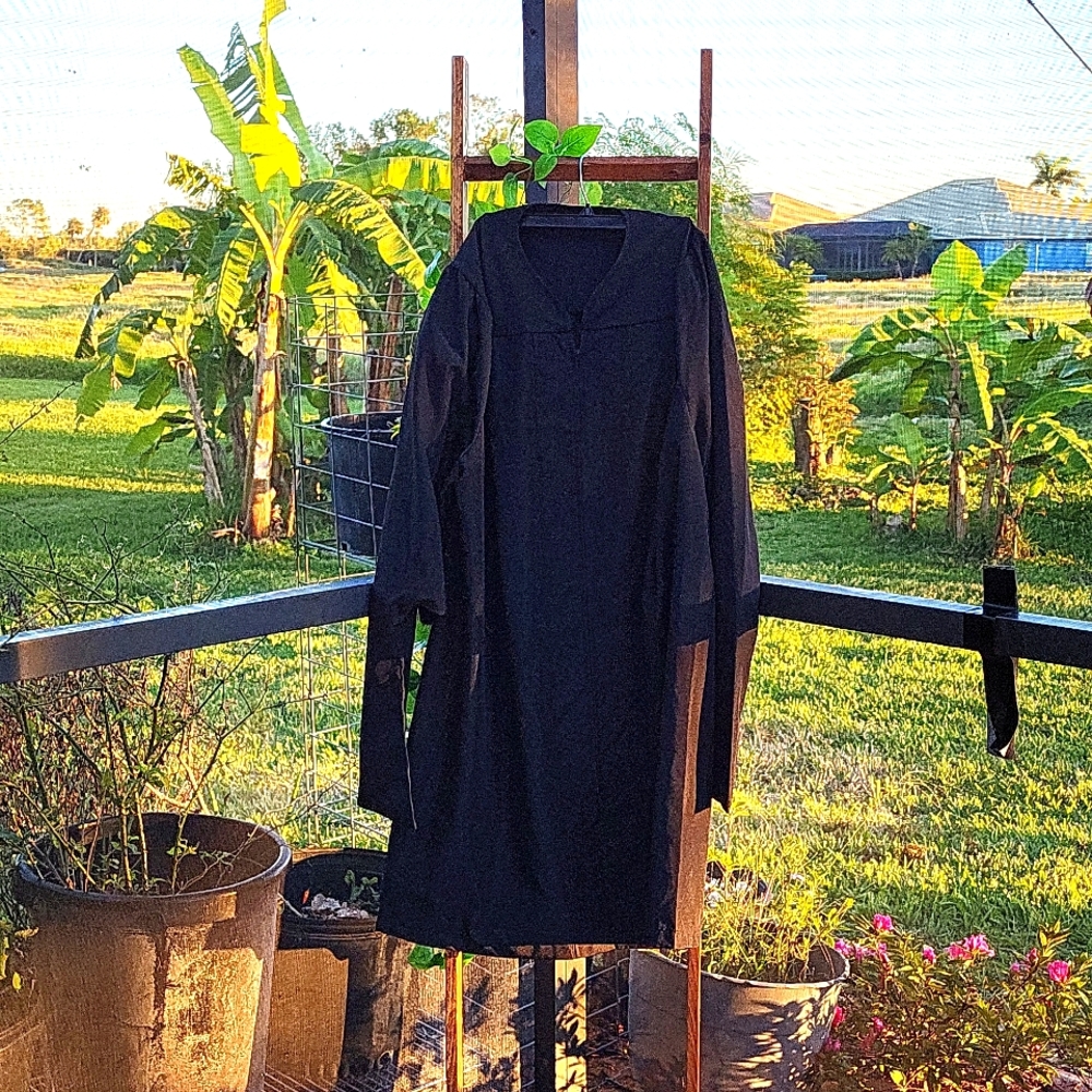 Masters Graduation Gown/Regalia, Size 5'0"-5'4"